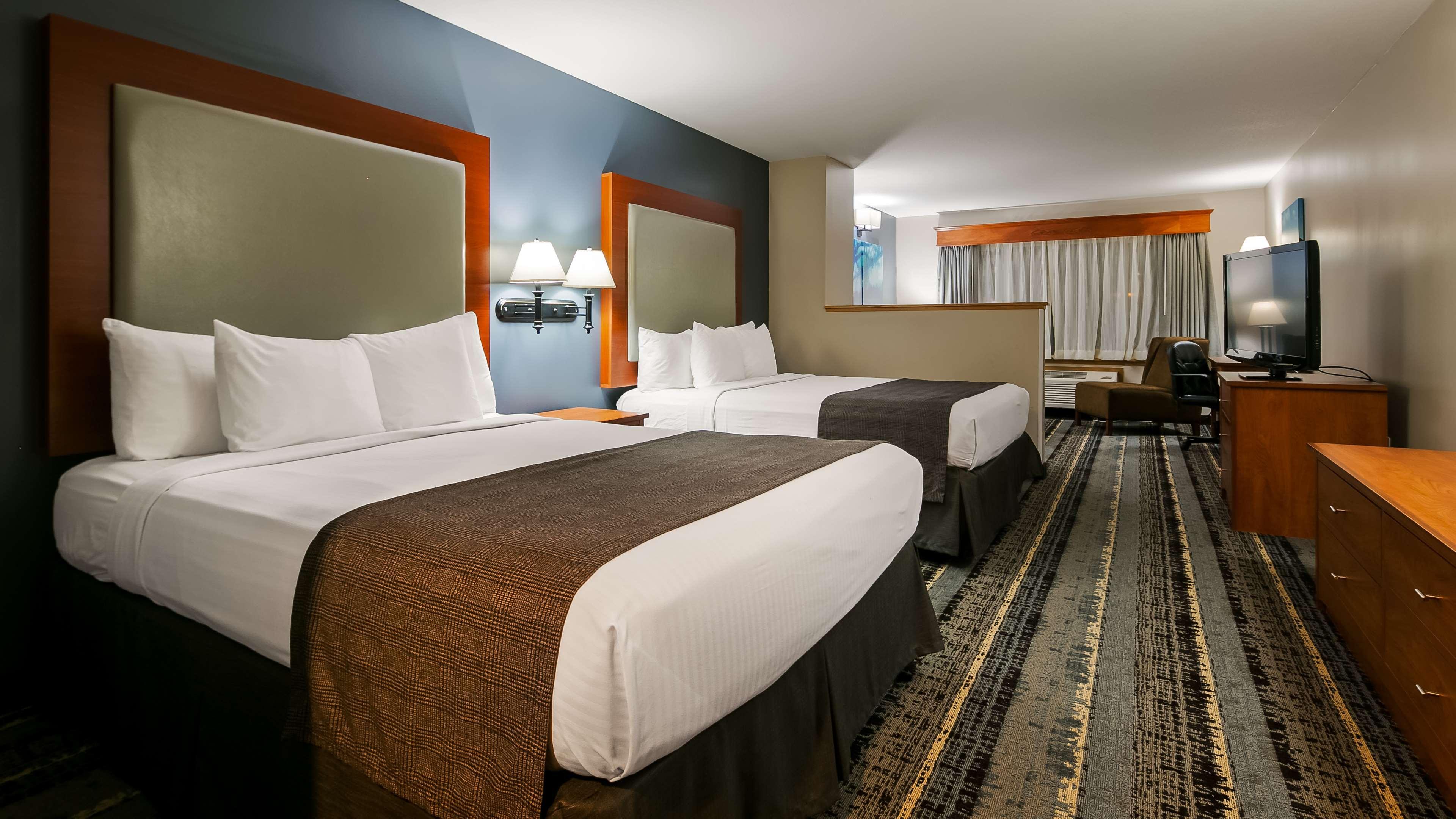 Best Western Newberg Inn Bagian luar foto