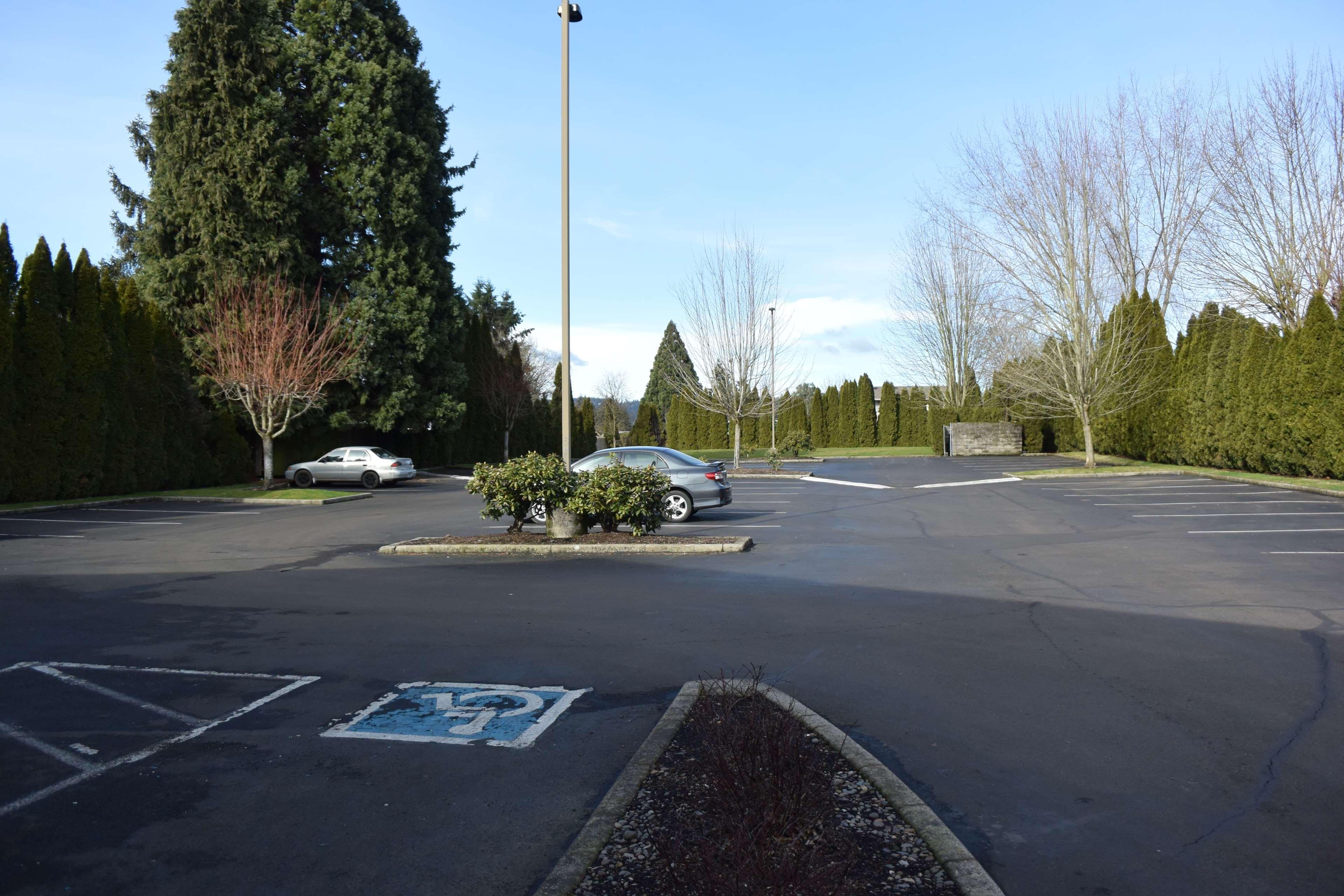 Best Western Newberg Inn Bagian luar foto