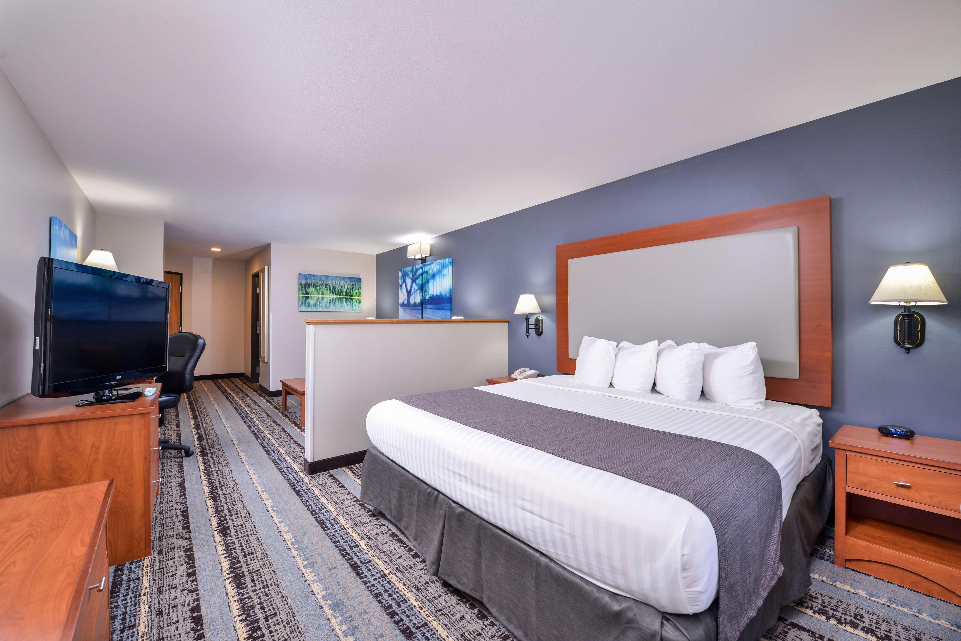 Best Western Newberg Inn Bagian luar foto